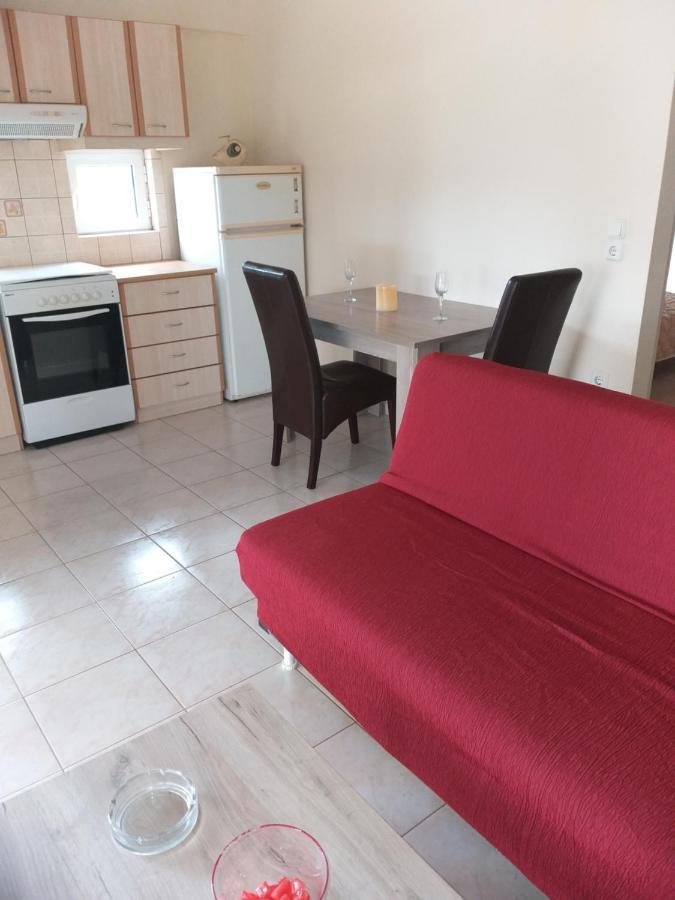 Ostria Seaside Apartments Patras Exterior photo